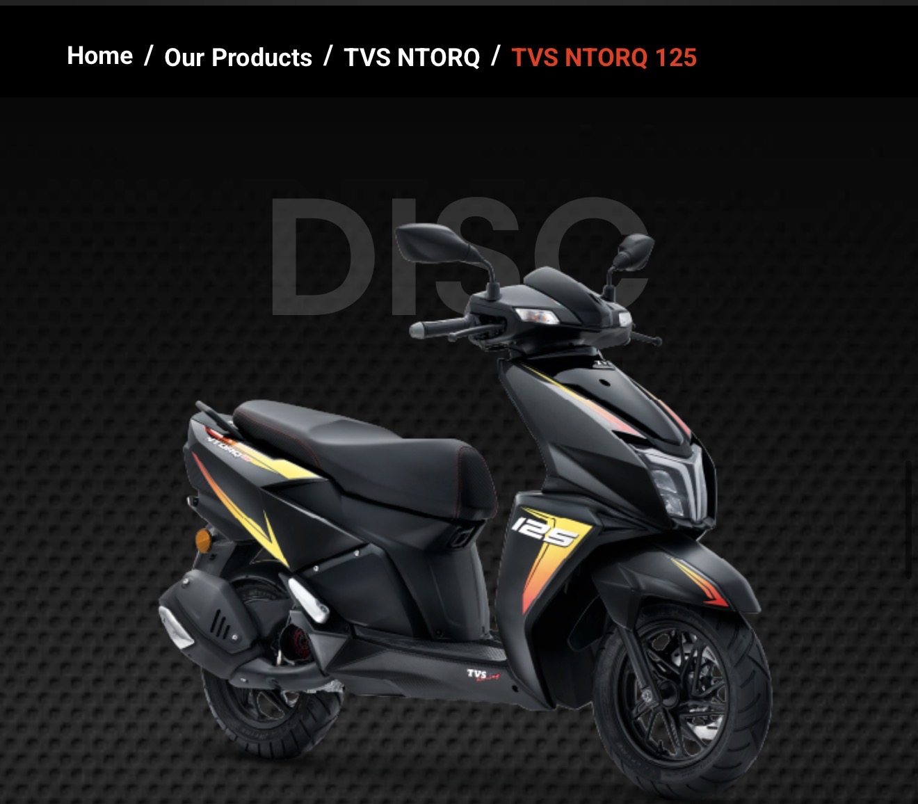 काले रंग की TVS NTORQ 125 Disc, स्पोर्टी ग्राफिक्स के साथ—नरसिंहपुर खरीद गाइड